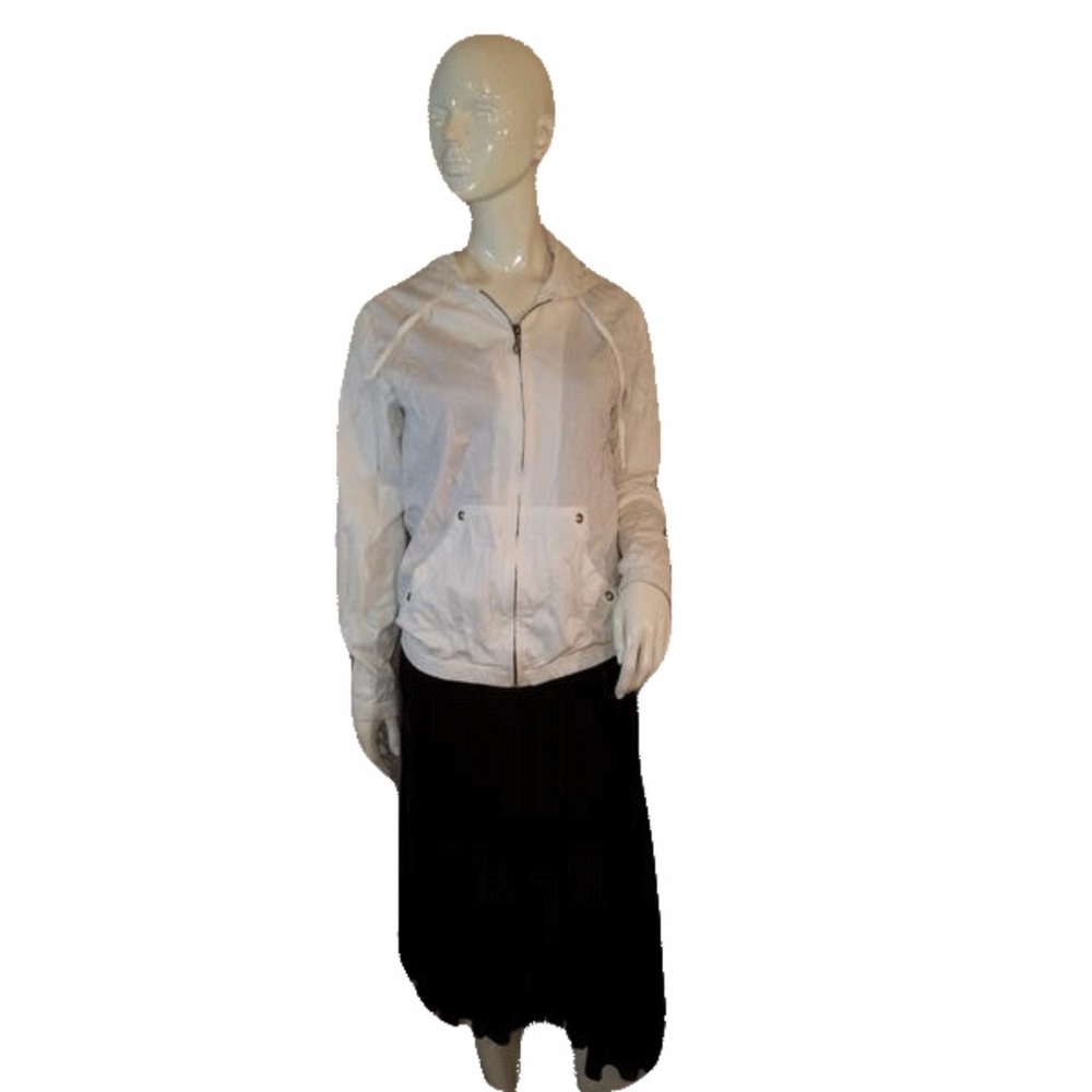 Gee Gee Sport White Windbreaker Sz S/P(SKU 000141)
